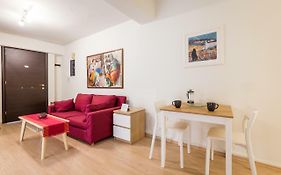 Downtown Urban Apartment For 4 People In Plaka